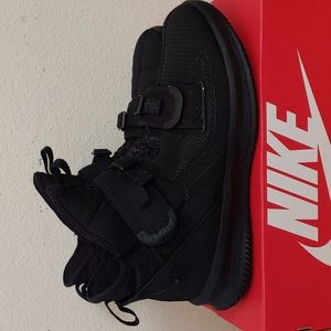 Nike LeBron Soldier 13 SFGTriple Black
